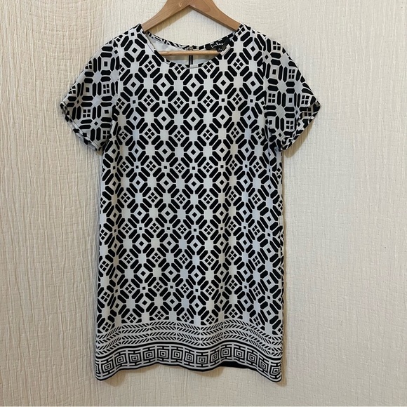 Lulus Piazza Black and White Print Shift Dress size S - Picture 2 of 8